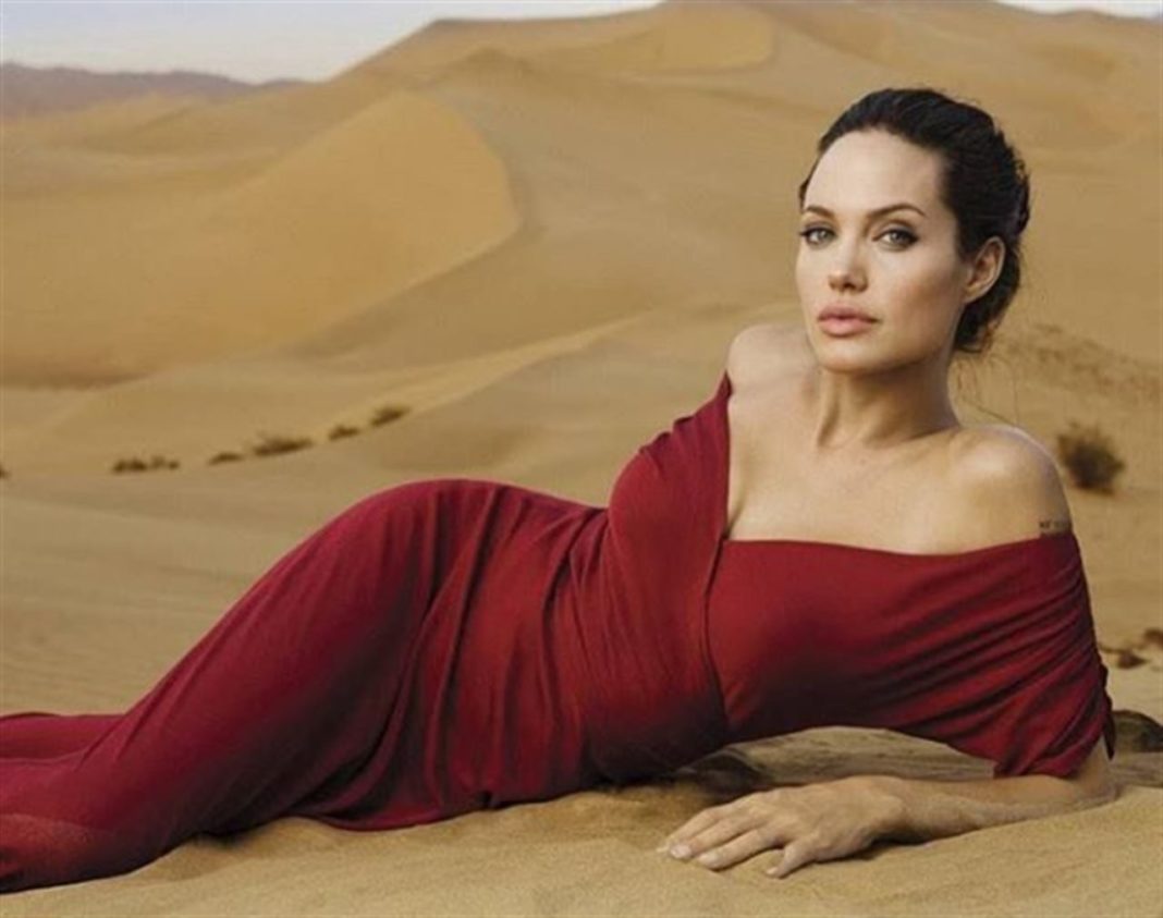 Angelina Jolie Annie Leibovitz