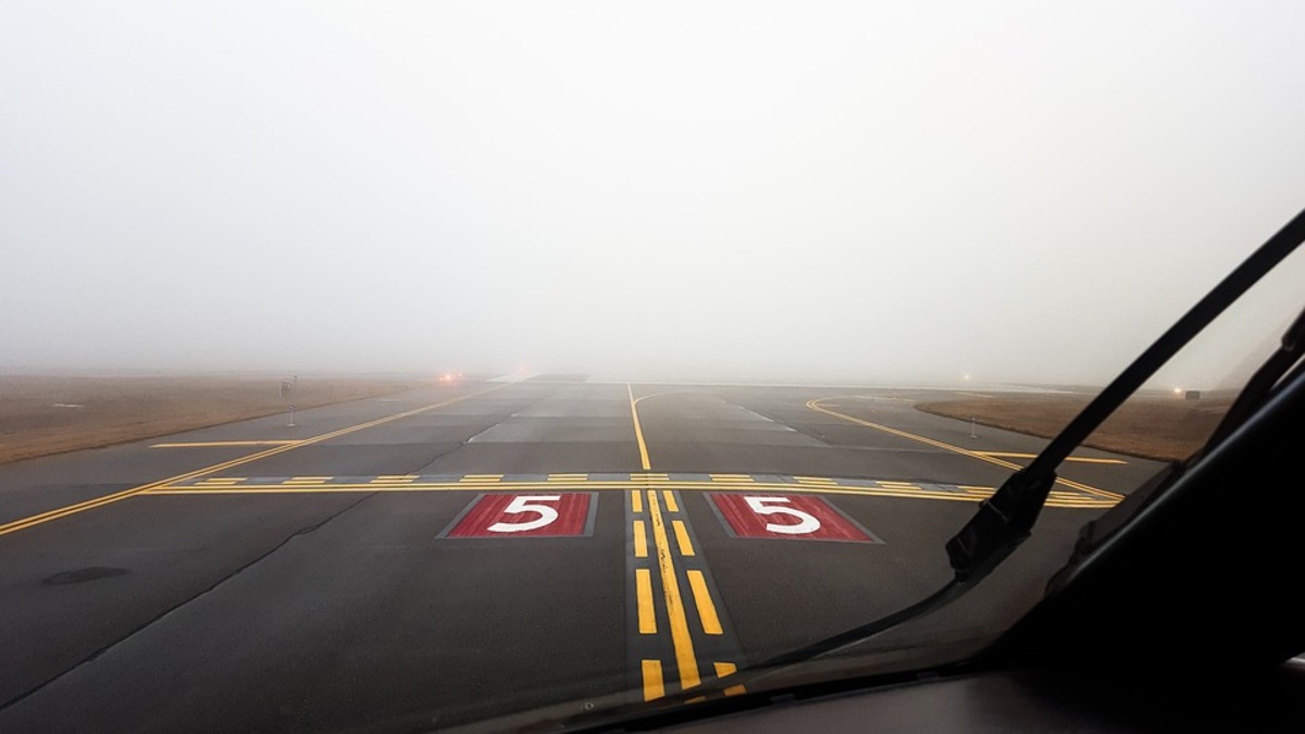 Nebbia Bari aeroporto