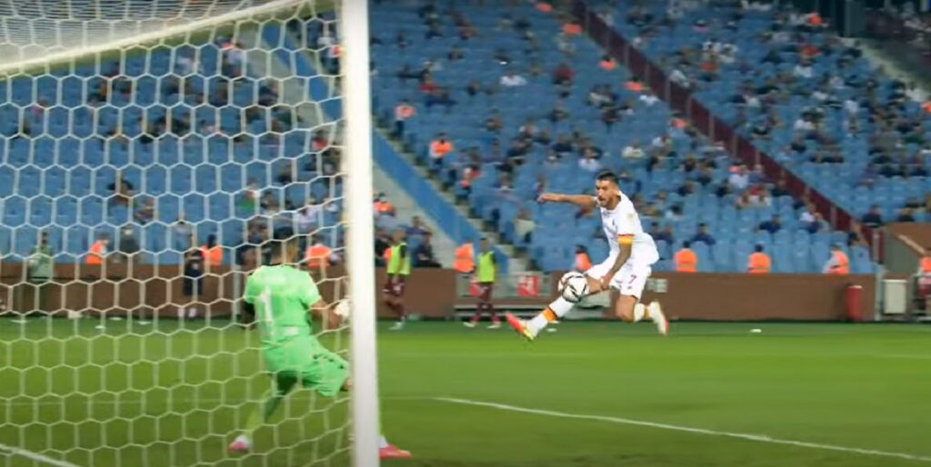 Trabzonspor-Roma 1-2, decide Shomurodov: cronaca e pagelle ...