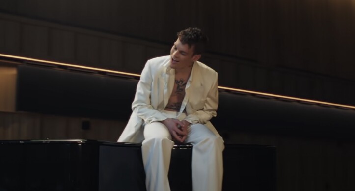 Blanco annuncia le nuove date estive del Blu Celeste Tour blanco
