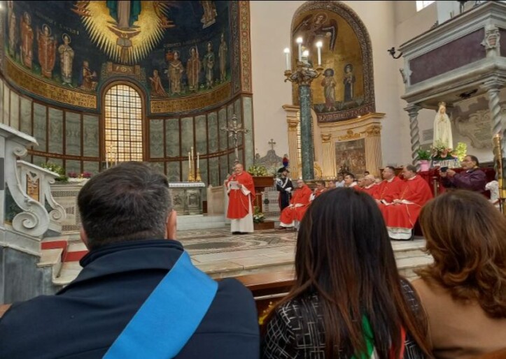 Il Comitato per il Sacrario Militare di Cava de' Tirreni alla cerimonia al Duomo di Salerno
