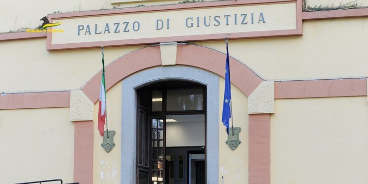 nocera inferiore, ufficiale giudiziario