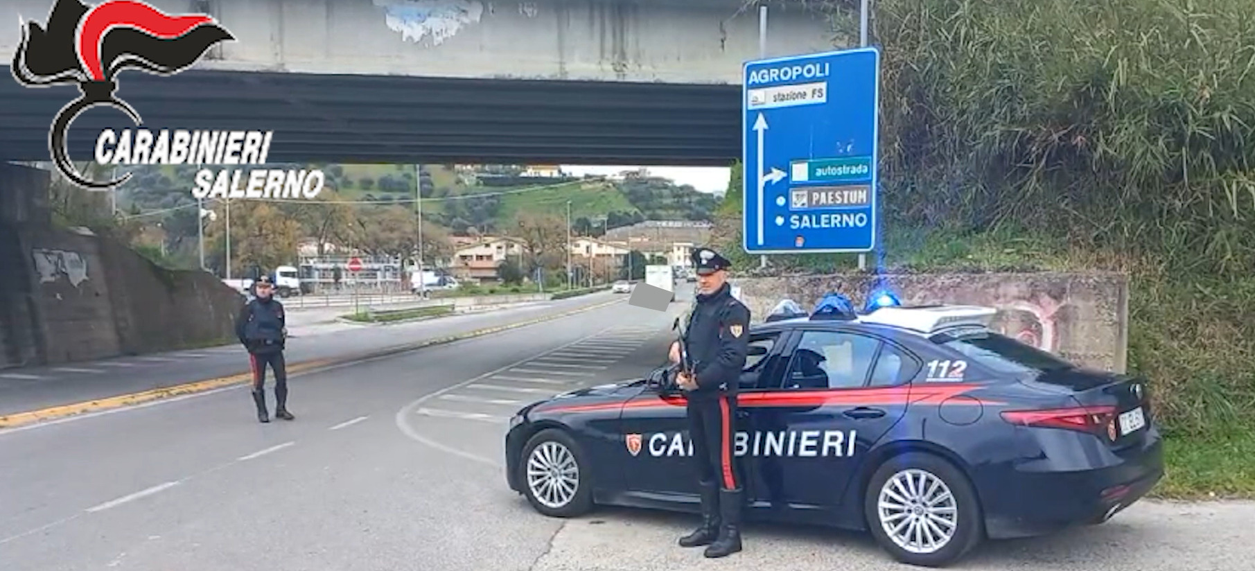 Salerno, incidente in tangenziale: due auto e un furgone coinvolti