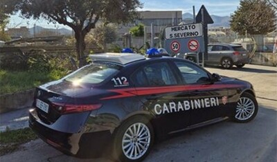 Cava de’ Tirreni, ladri scatenati anche il 25 aprile: sfasciano le telecamere e portano via oro e contanti