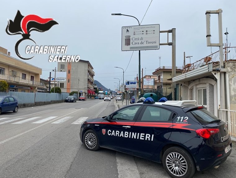 Cava de’ Tirreni, 44enne agli arresti domiciliari per rapina e aggressione in un supermercato