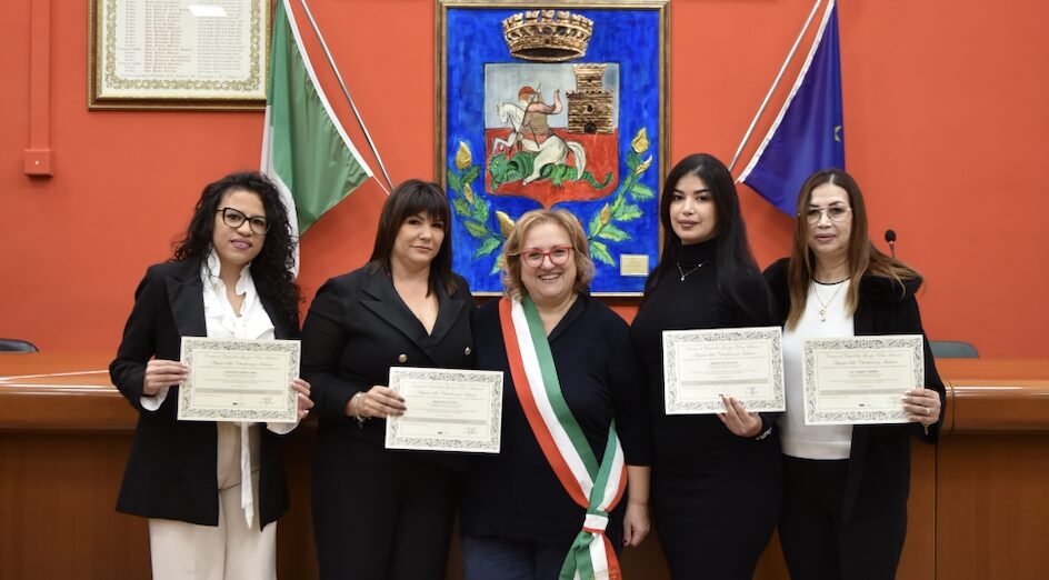 Castel San Giorgio, quattro donne ottengono la cittadinanza italiana: “Un momento di grande emozione”