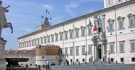 Liceo Statale “Alfano I”: ieri studenti della VDL al Quirinale Liceo Statale “Alfano I”: ieri studenti della VDL al Quirinale