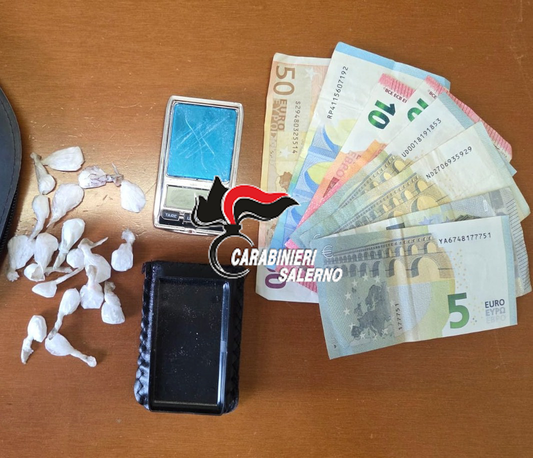 Pontecagnano Faiano, arresto per detenzione di droga ai fini di spaccio Pontecagnano Faiano, arresto per detenzione di droga ai fini di spaccio