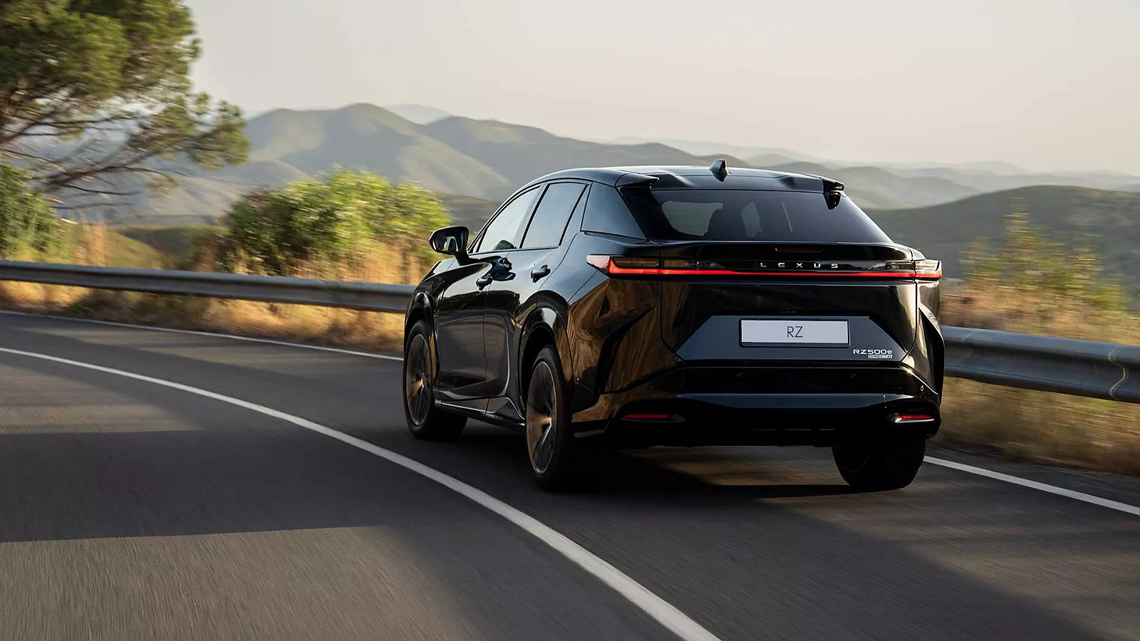 suv elettrici lexus 2026 prestazioni autonomia e tecnologia full electric da Zon.it suv elettrici lexus 2026 prestazioni autonomia e tecnologia full electric