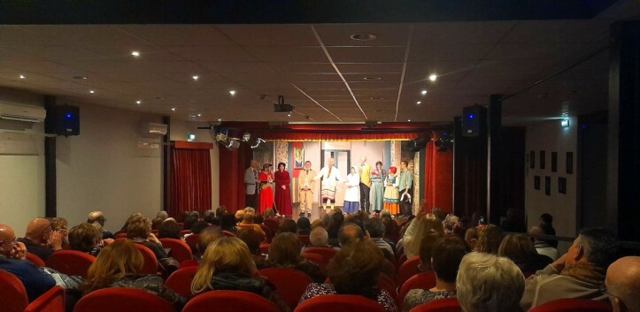 Al Teatro Arbostella “Il più felice dei tre”