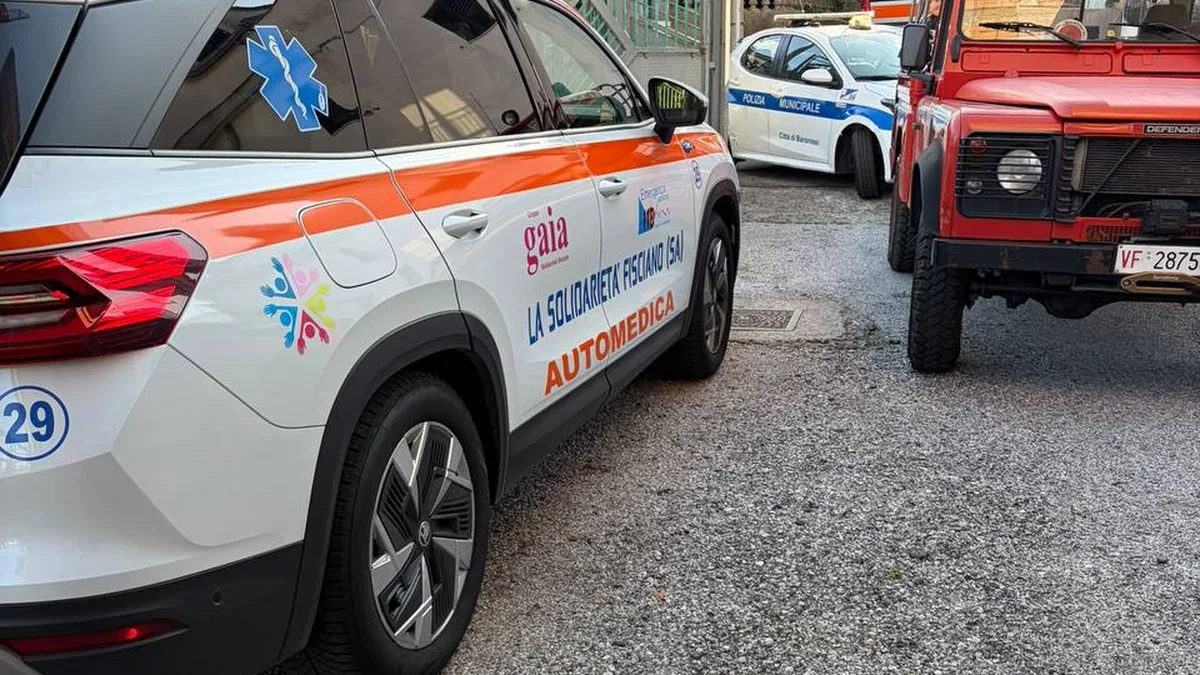 baronissi donna trovata morta in casa in via de santis ad antessano si attende il medico legale da Zon.it baronissi donna trovata morta in casa in via de santis ad antessano si attende il medico legale